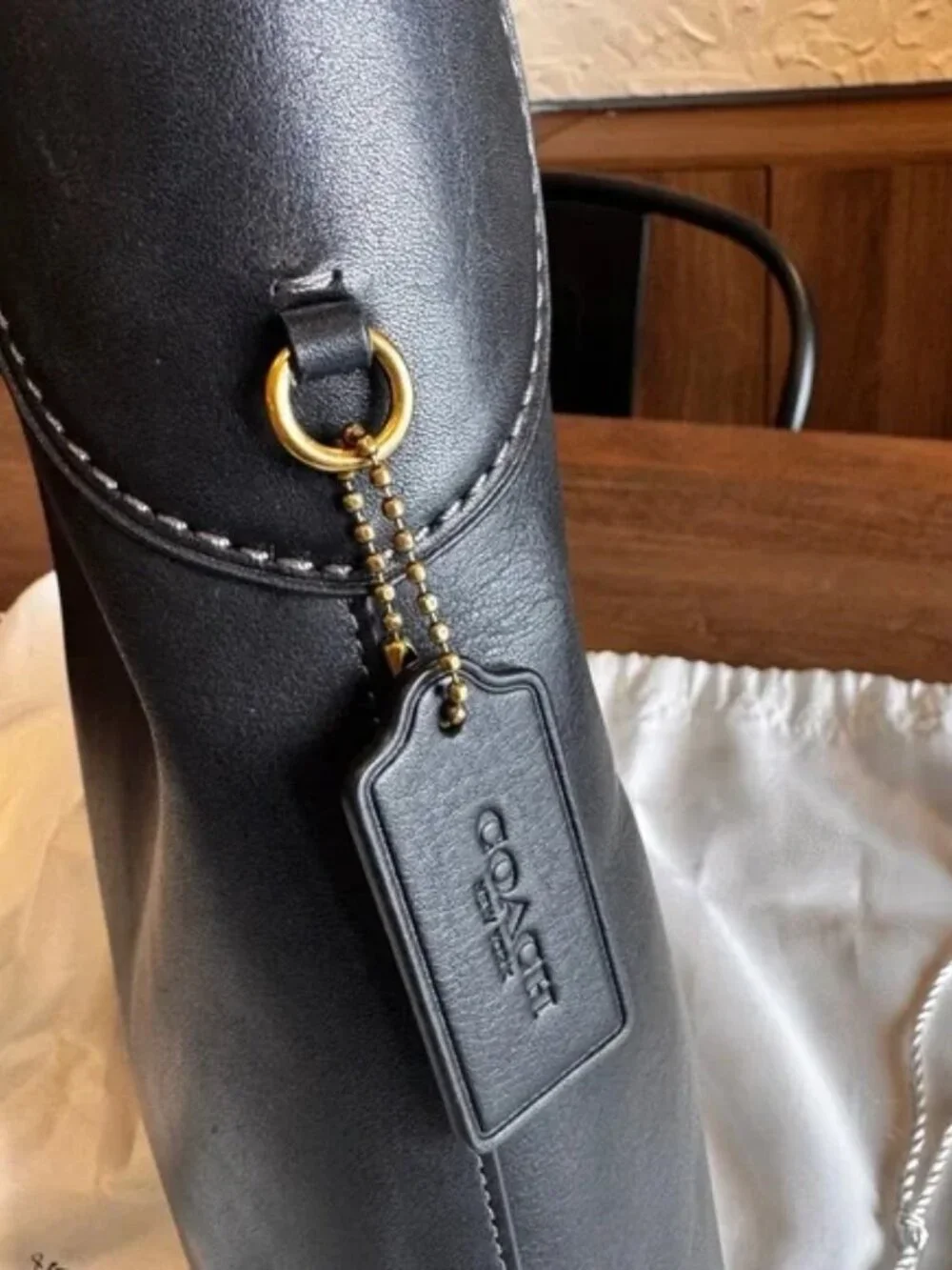 Coach Women Brooklyn 28 Shoulder Bag - Picture 3 of 6